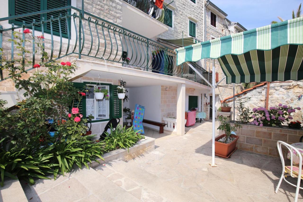 Apartments By The Sea Bol, Brac - 13413 Экстерьер фото