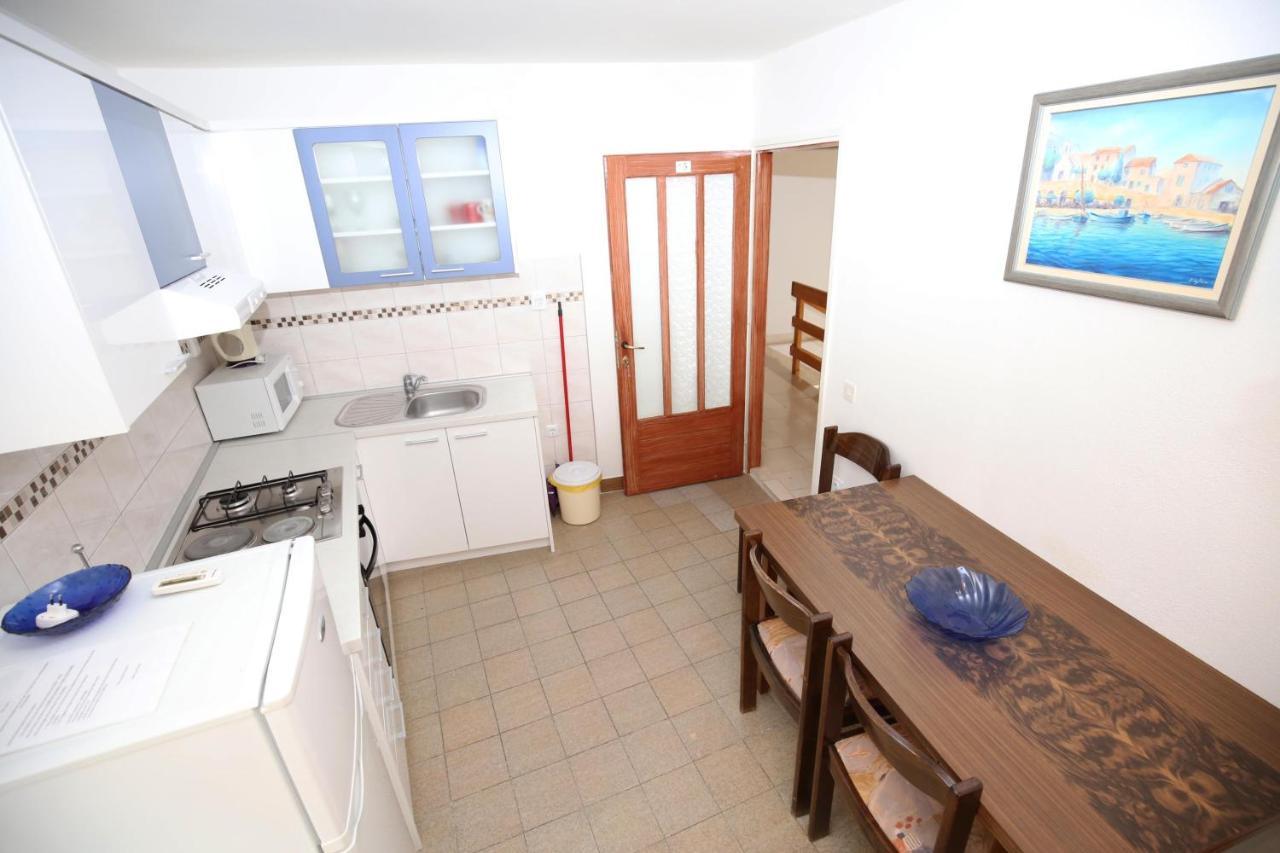 Apartments By The Sea Bol, Brac - 13413 Экстерьер фото